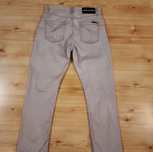 Calvin Klein Men's Tan Jeans - Picture 6 of 9